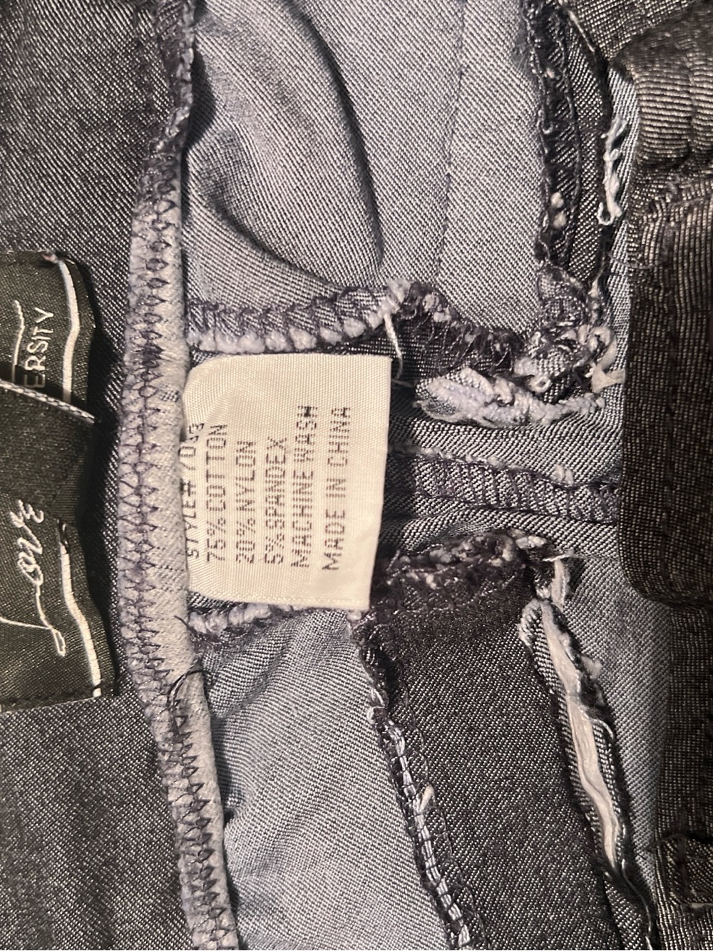 Women’s Skinny Jeans - Black - Picture 4 of 6